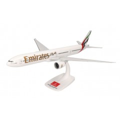 Herpa 614306 Boeing 777300ER Emirates 2023 colors 1:200