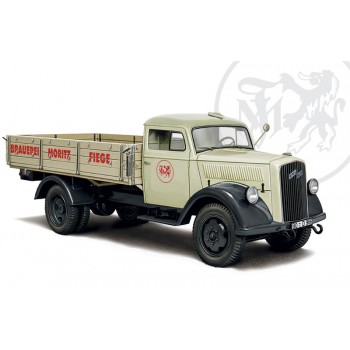 Italeri 3960 Opel Blitz Classic 1:24