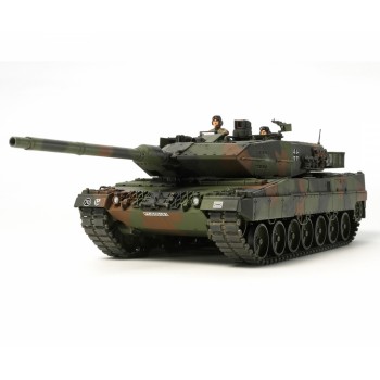 Tamiya 35271 Bundeswehr Leopard 2A6 1:35