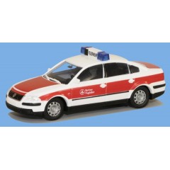 AWM 72329 VW Passat Limousine Berliner Flighäfen