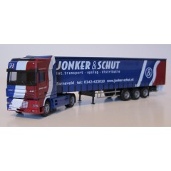 AWM 53058 DAF XF 95 SSC Jonker & Schut Barneveld met oplegger"