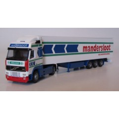 AWM 53251 Volvo FH 12 Mandersloot Scherpenzeel met koeloplegger"