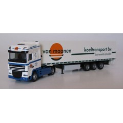 AWM 74017 DAF XF 105 SSC Van Maanen Koeltransport BV met koeloplegger"