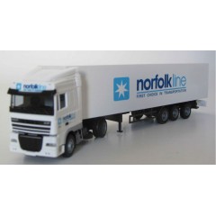 AWM 74058 DAF XF 105 SSC Norfolk line Maersk met oplegger