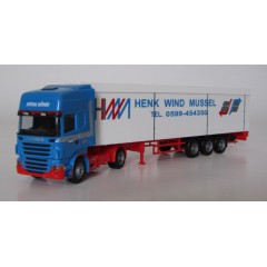 AWM 74811 Scania R Topline Henk Wind Mussel met walkingfloor"