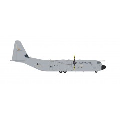 Herpa 572194 Lockheed C-130J-30 Super Hercules Luftwaffe Franco-German 1:200