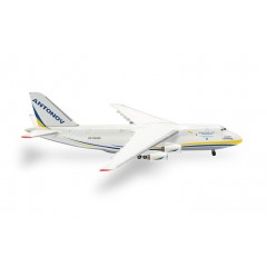 Herpa 526777-005 Antonov AN-124 Antonov Airl. UR-82008 Be brave like Okhtyrka 1:500