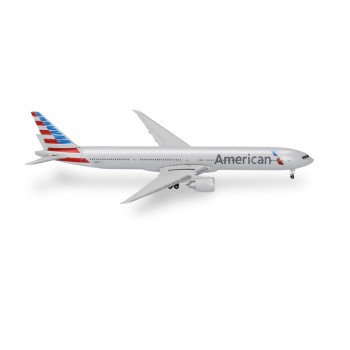 Herpa 523950-003 Boeing 777-300ER American Airlines N736AT 1:500