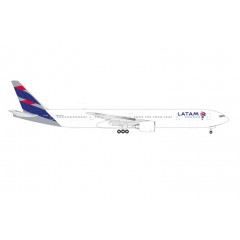 Herpa 537346 Boeing 777-300ER LATAM Airlines Brasil 1:500