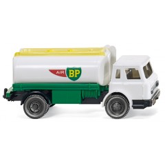 Wiking 080749 International Harvester tankwagen "BP"