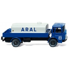 Wiking 080899 MAN met Aral Tank 